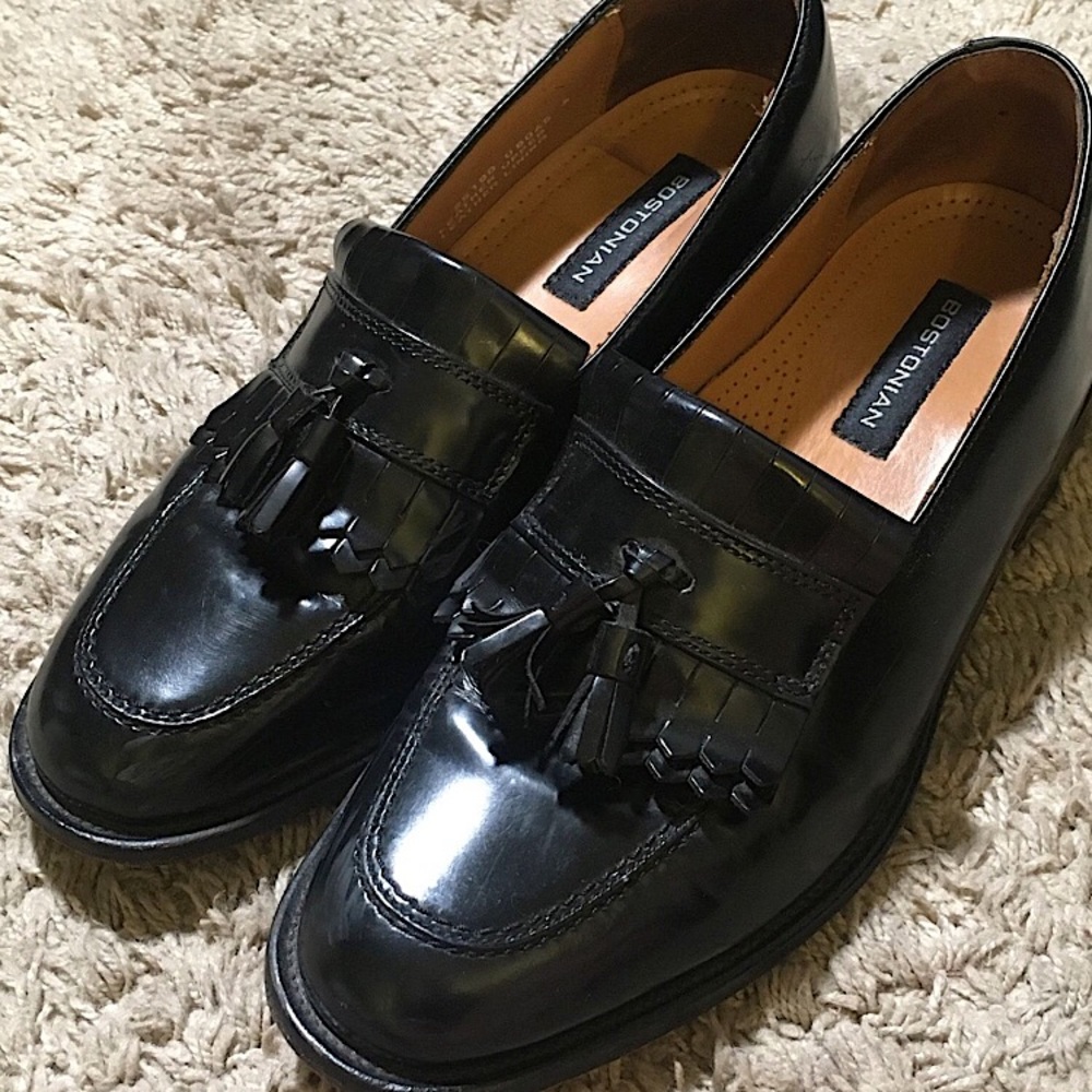 Bostonian loafers